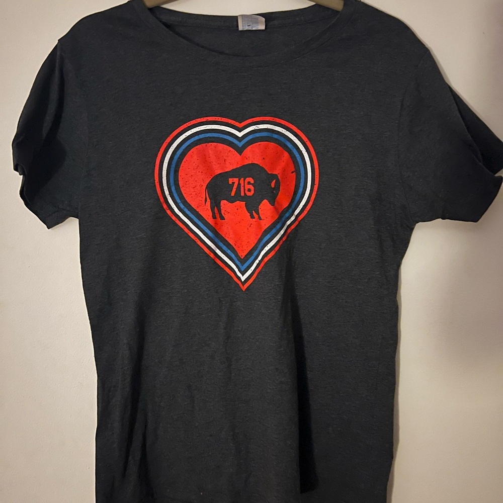 Buffalo Graphic T-Shirt with Heart Design